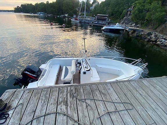 Uttern S55 Exclusive 2005 med Mercury 75hk till höstpris 3 of 4