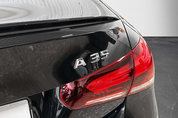 Mercedes-Benz A35 24 of 27
