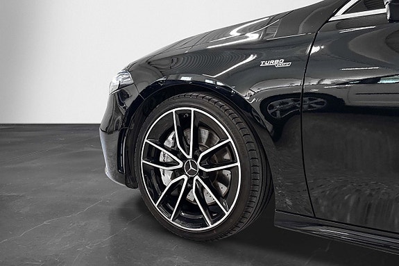 Mercedes-Benz A35 25 of 27