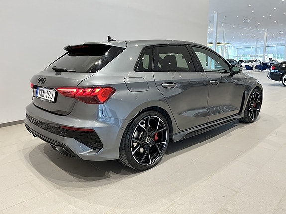 Audi RS3 4 of 5
