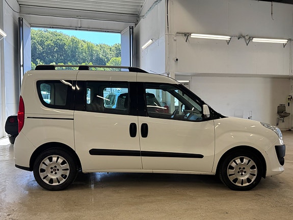Fiat Doblo 6 of 21