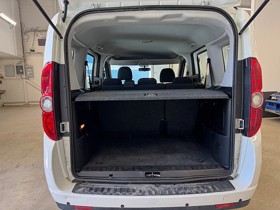 Fiat Doblo 15 of 21