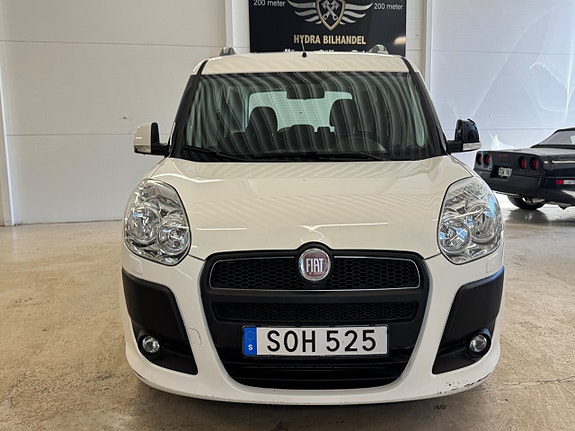 Fiat Doblo 8 of 21