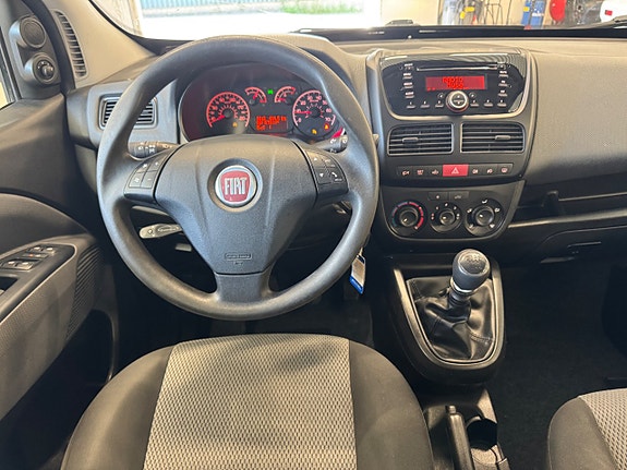 Fiat Doblo 9 of 21