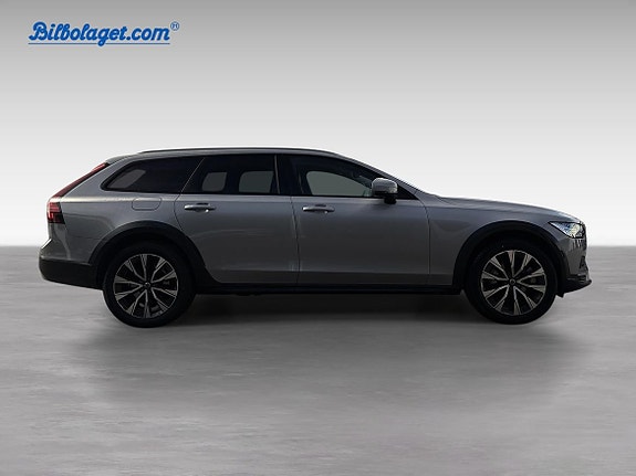 Volvo V90 Cross Country 5 of 5