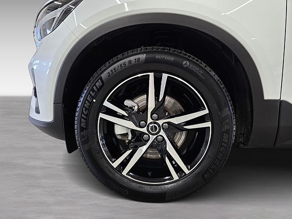 Volvo XC40 15 of 15