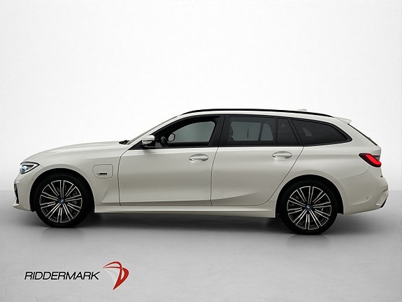 BMW 330e 5 of 30