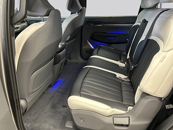 Kia EV9 9 of 21