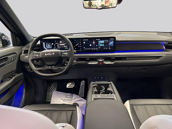Kia EV9 7 of 21
