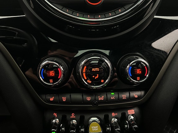 MINI Countryman SE 24 of 30