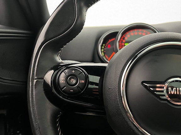 MINI Countryman SE 15 of 30