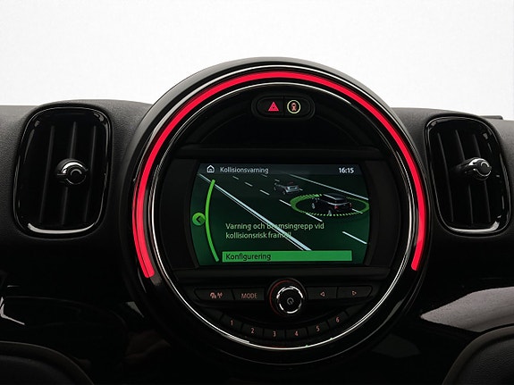 MINI Countryman SE 23 of 30