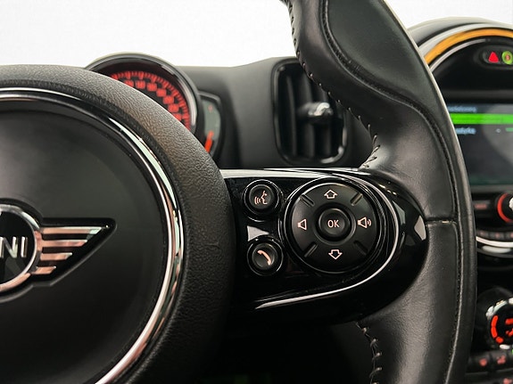 MINI Countryman SE 17 of 30