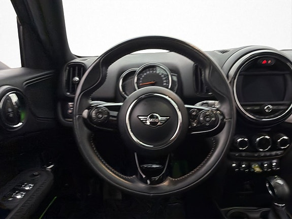 MINI Countryman SE 16 of 30