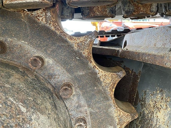 Neuson ET145 6 of 12