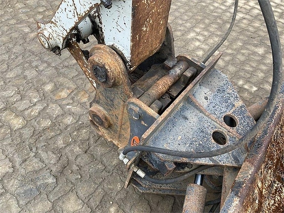 Takeuchi TB1140 11 of 12