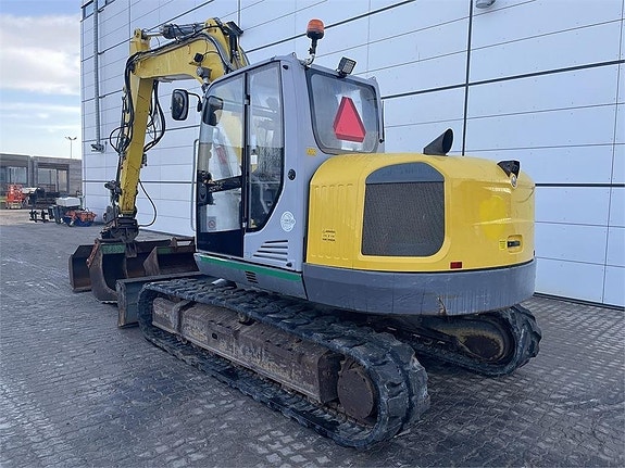 Wacker Neuson ET145 2 of 13