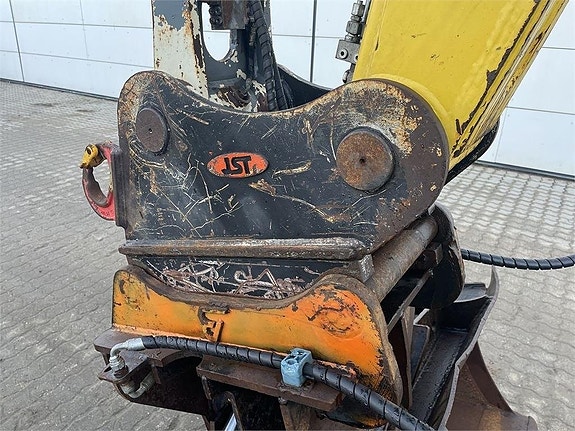 Wacker Neuson ET145 9 of 13