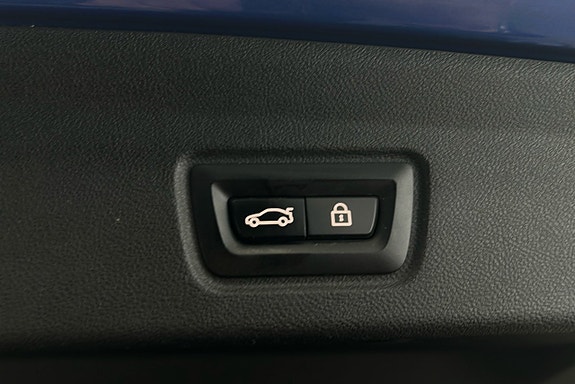 BMW i4 15 of 28