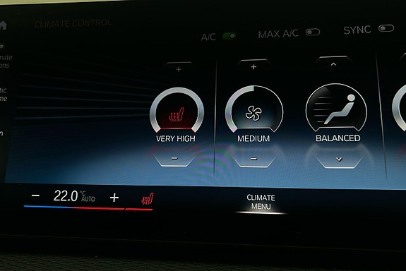 BMW i4 21 of 28