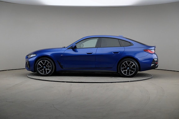 BMW i4 4 of 5