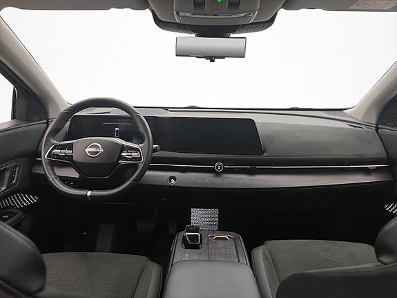 Nissan Ariya 16 of 30
