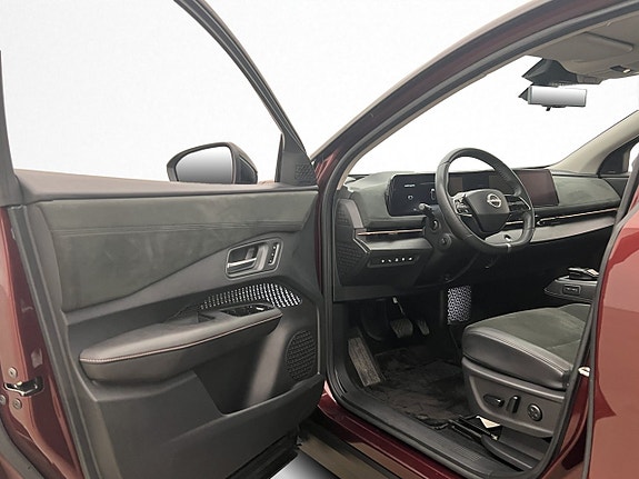Nissan Ariya 10 of 30