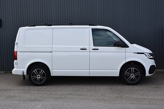 Volkswagen Transporter 3 of 5