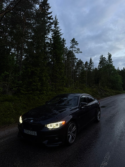 BMW 428i 2 of 5