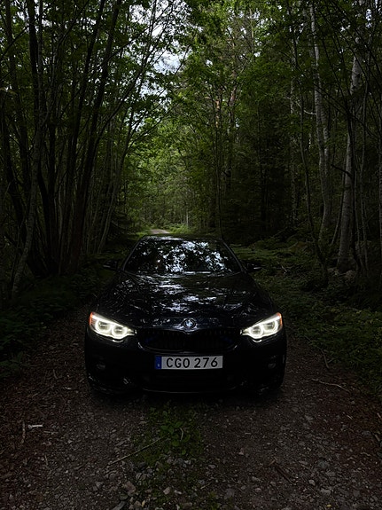 BMW 428i 4 of 5