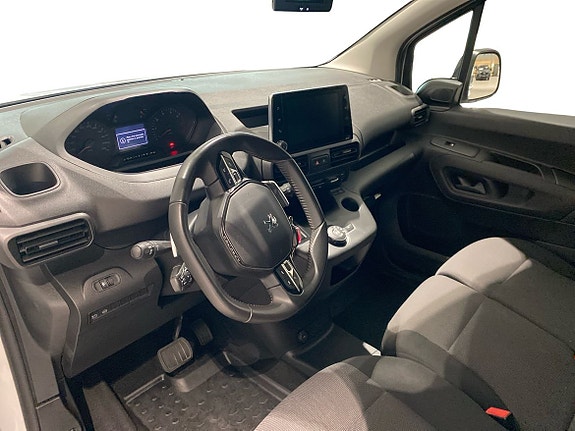 Peugeot Partner 11 of 13