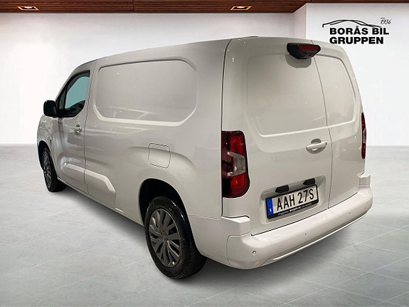 Peugeot Partner 3 of 5