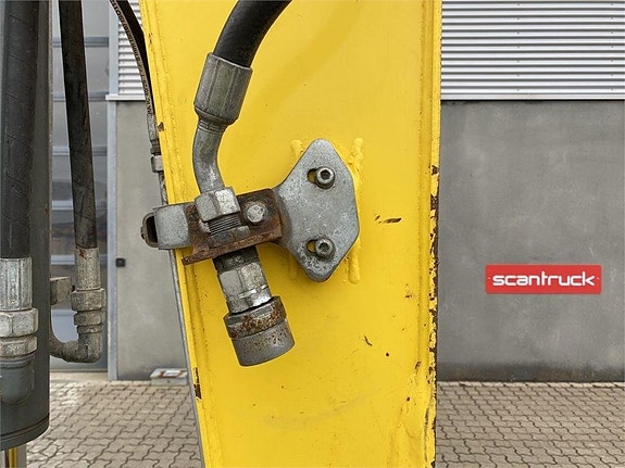Wacker Neuson EZ80 9 of 12