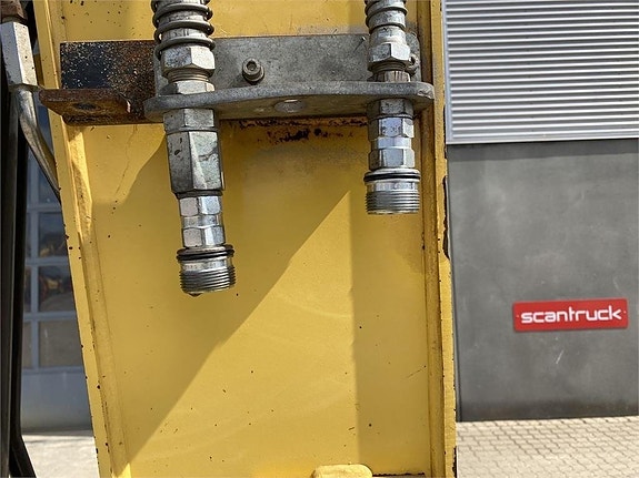 Yanmar VIO 80-1A 9 of 11