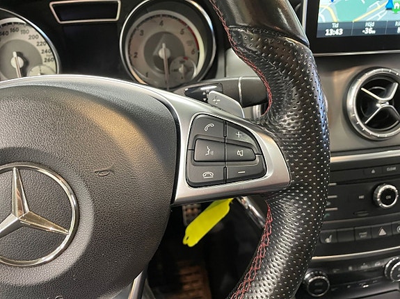 Mercedes-Benz CLA220 d 22 of 25