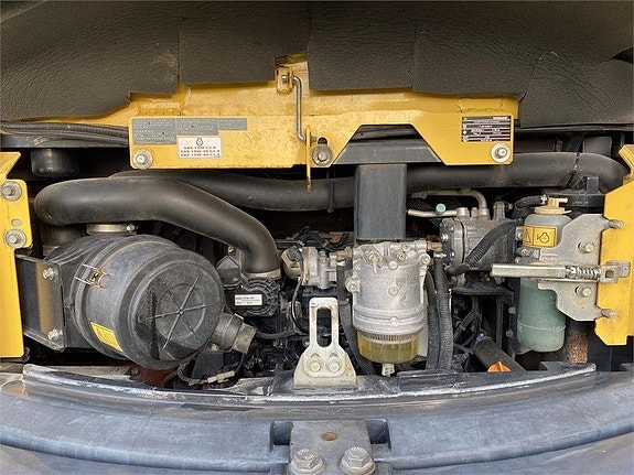 Yanmar VIO80-1A 8 of 12