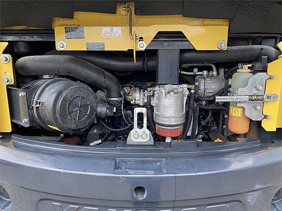 Yanmar VIO80-1A 8 of 10