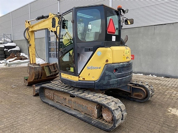Yanmar VIO80-1A 2 of 12