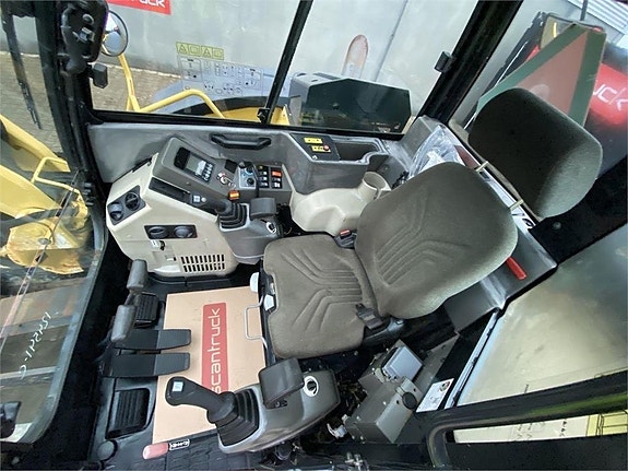 Yanmar VIO80-1A 3 of 12