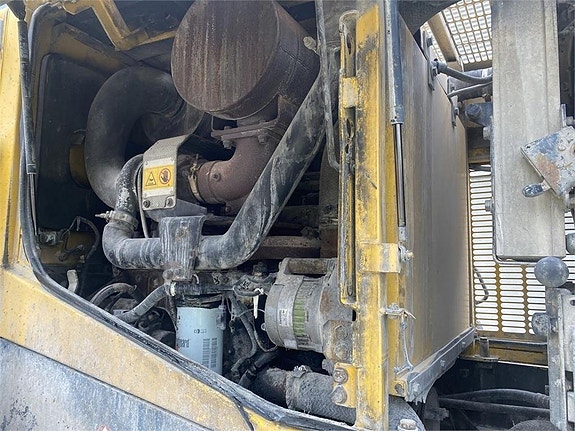Komatsu WA380-5 9 of 12