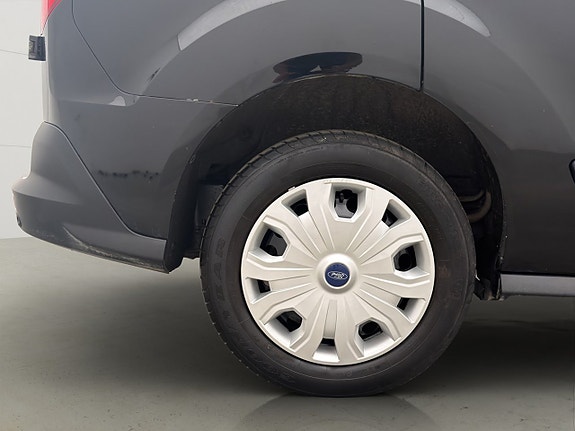 Ford Transit Connect 26 of 27