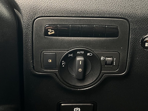 Mercedes-Benz Vito 114 13 of 30