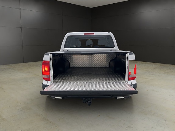 Volkswagen Amarok 11 of 30