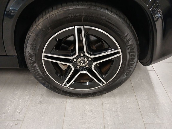 Mercedes-Benz GLE350 d 6 of 12