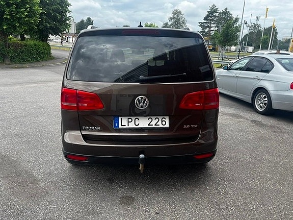 Volkswagen CrossTouran 4 of 5
