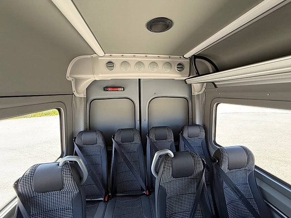 Mercedes-Benz Sprinter 517 Buss 22 pass 7 of 9
