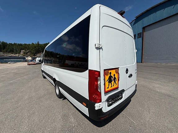Mercedes-Benz Sprinter 517 Buss 22 pass 9 of 9