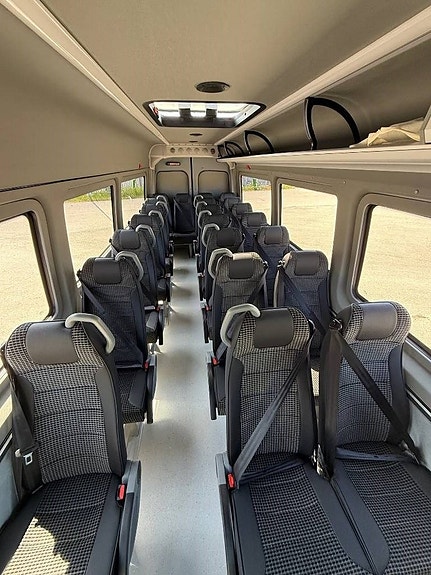Mercedes-Benz Sprinter 517 Buss 22 pass 6 of 9