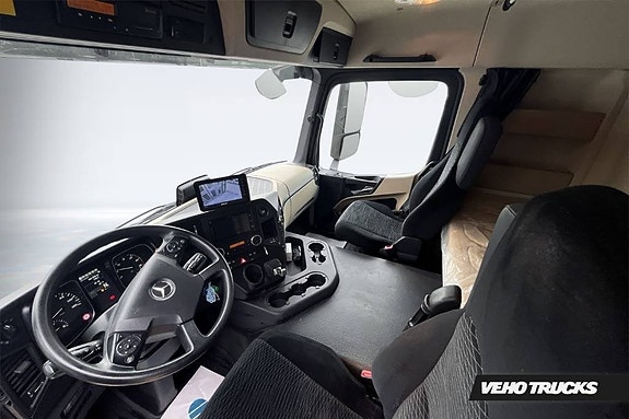 Mercedes-Benz Actros 1827 L 4x2 transportskåp med ÖBS 10 of 13