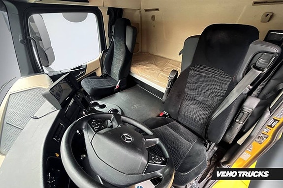 Mercedes-Benz Actros 1827 L 4x2 transportskåp med ÖBS 9 of 13
